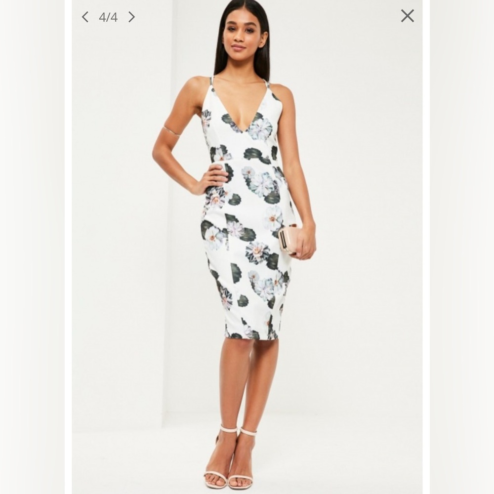 Chic Backless Floral Dress